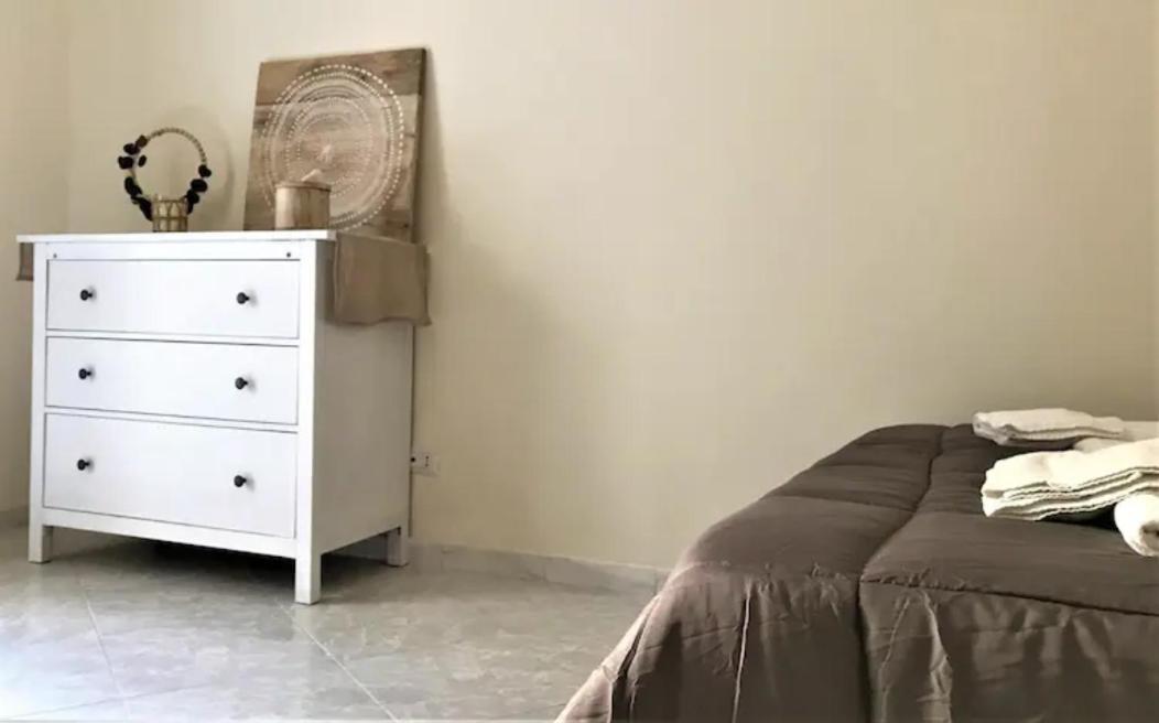 Makefemmina Hotel Napoli Ngoại thất bức ảnh