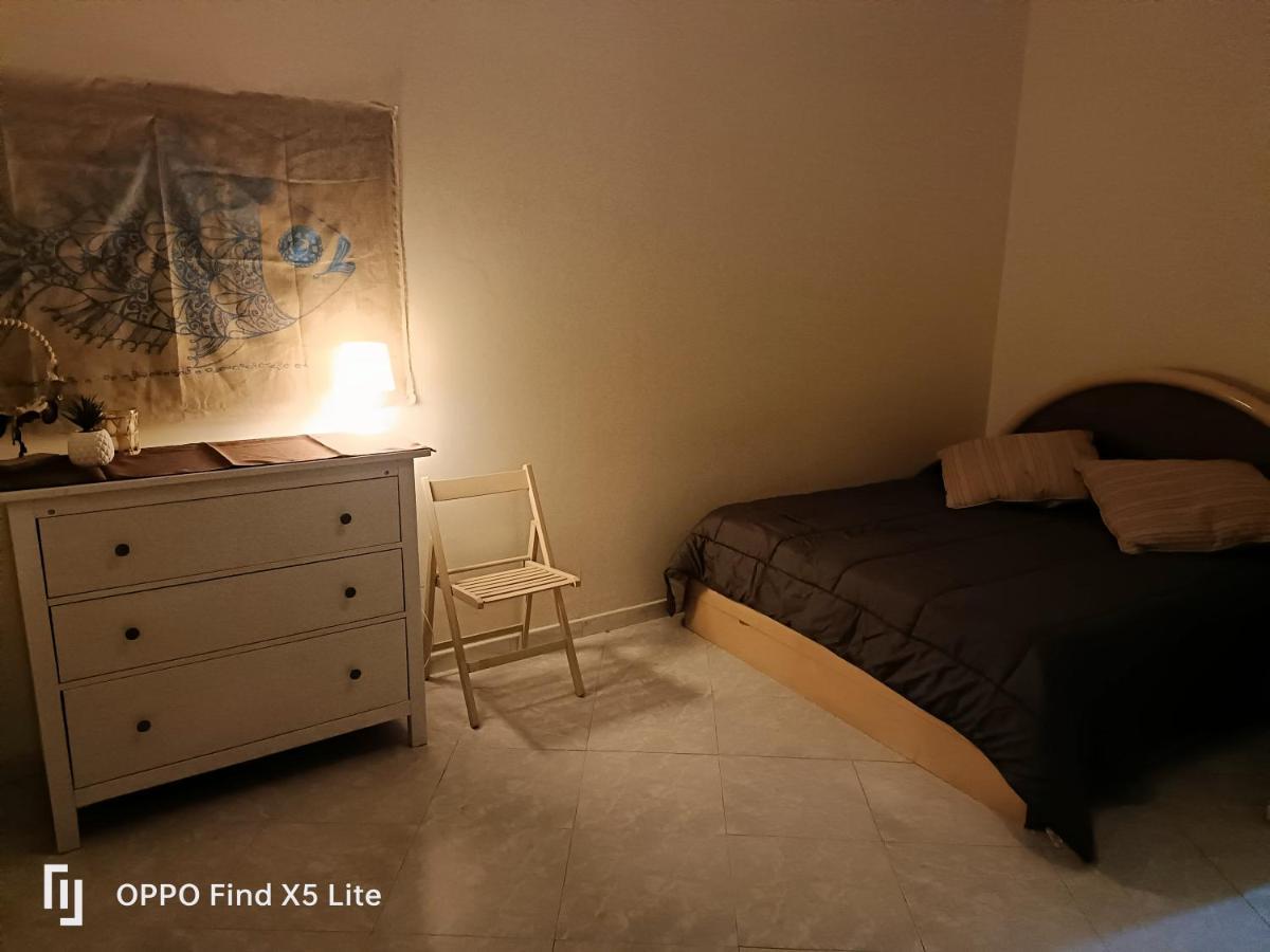 Makefemmina Hotel Napoli Ngoại thất bức ảnh